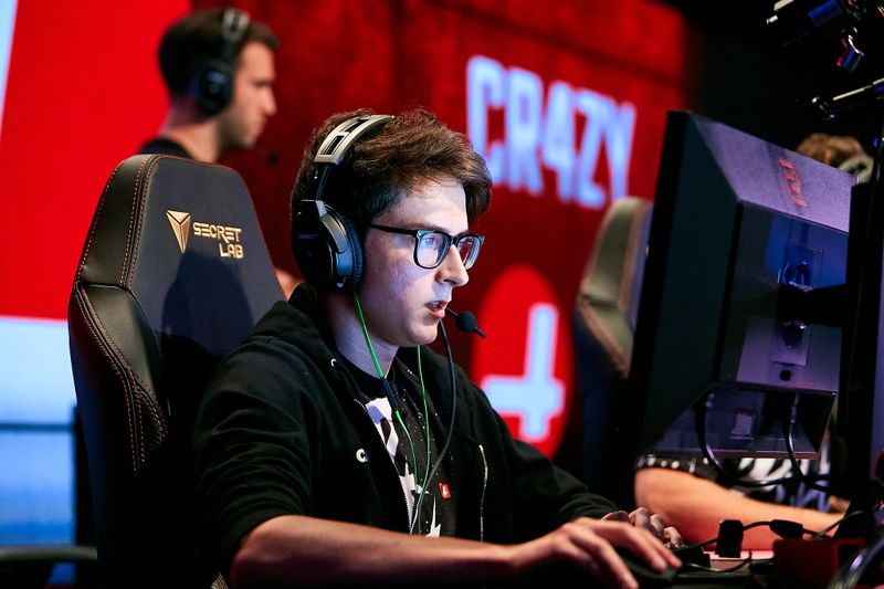 EspiranTo bei einem Counter-Strike Event der StarLadder